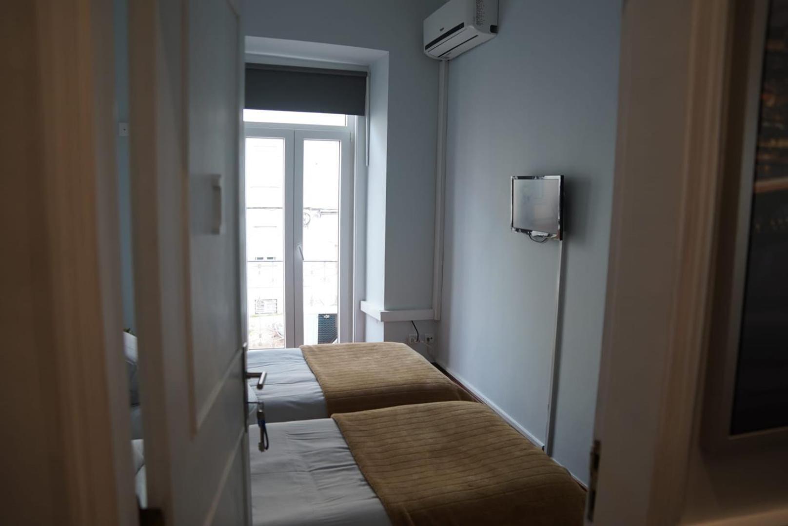 Bisengototo Homestay Lisbon Bagian luar foto