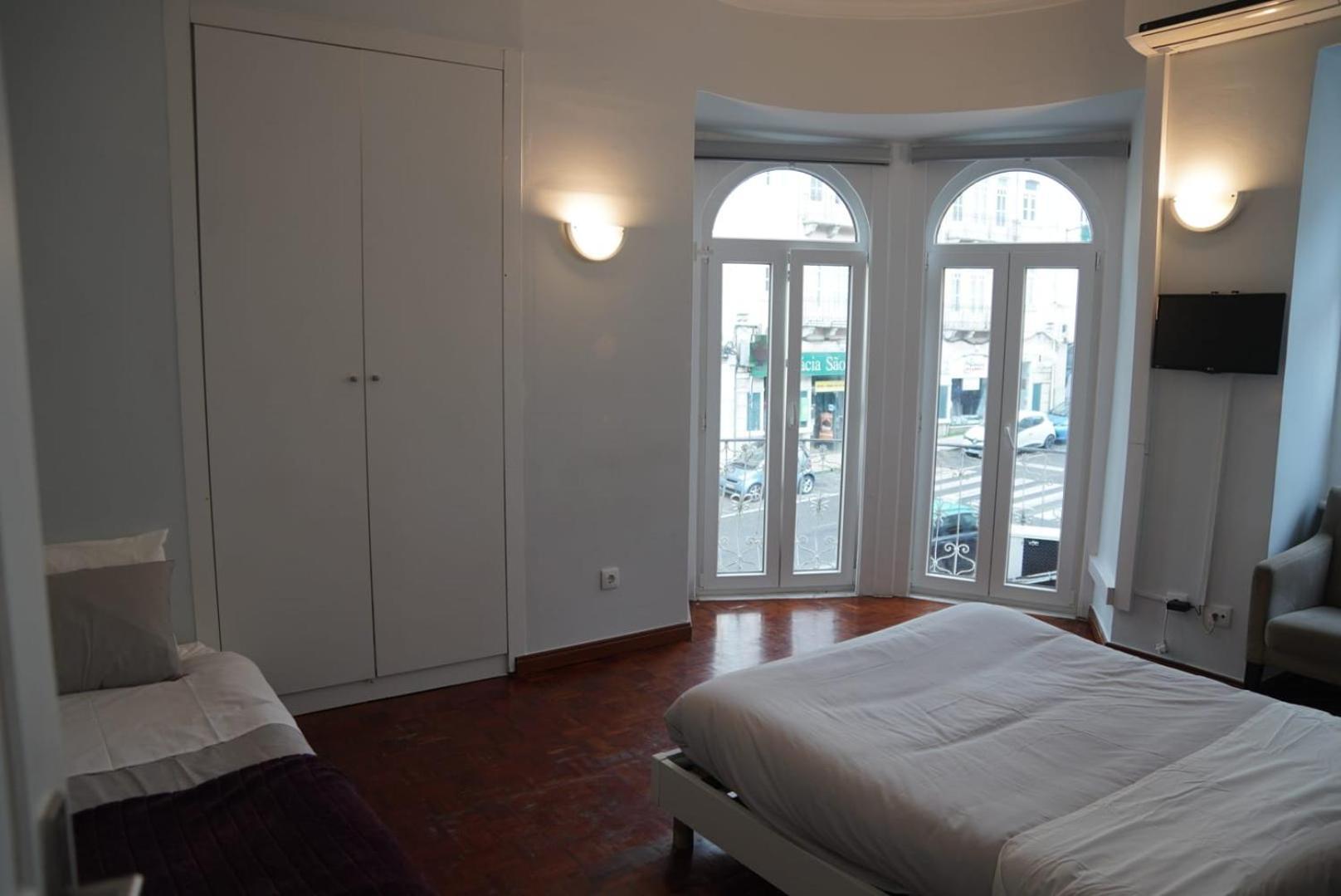 Bisengototo Homestay Lisbon Bagian luar foto