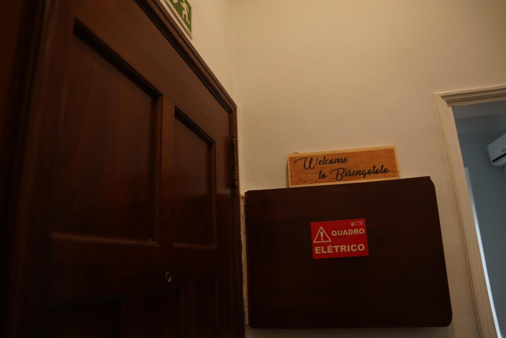 Bisengototo Homestay Lisbon Bagian luar foto