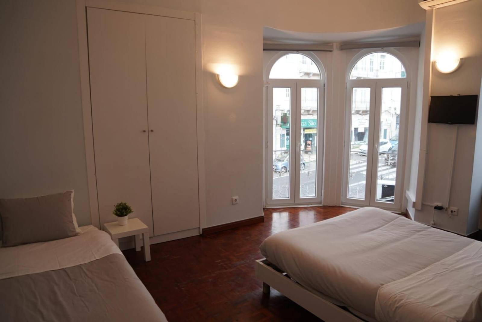 Bisengototo Homestay Lisbon Bagian luar foto