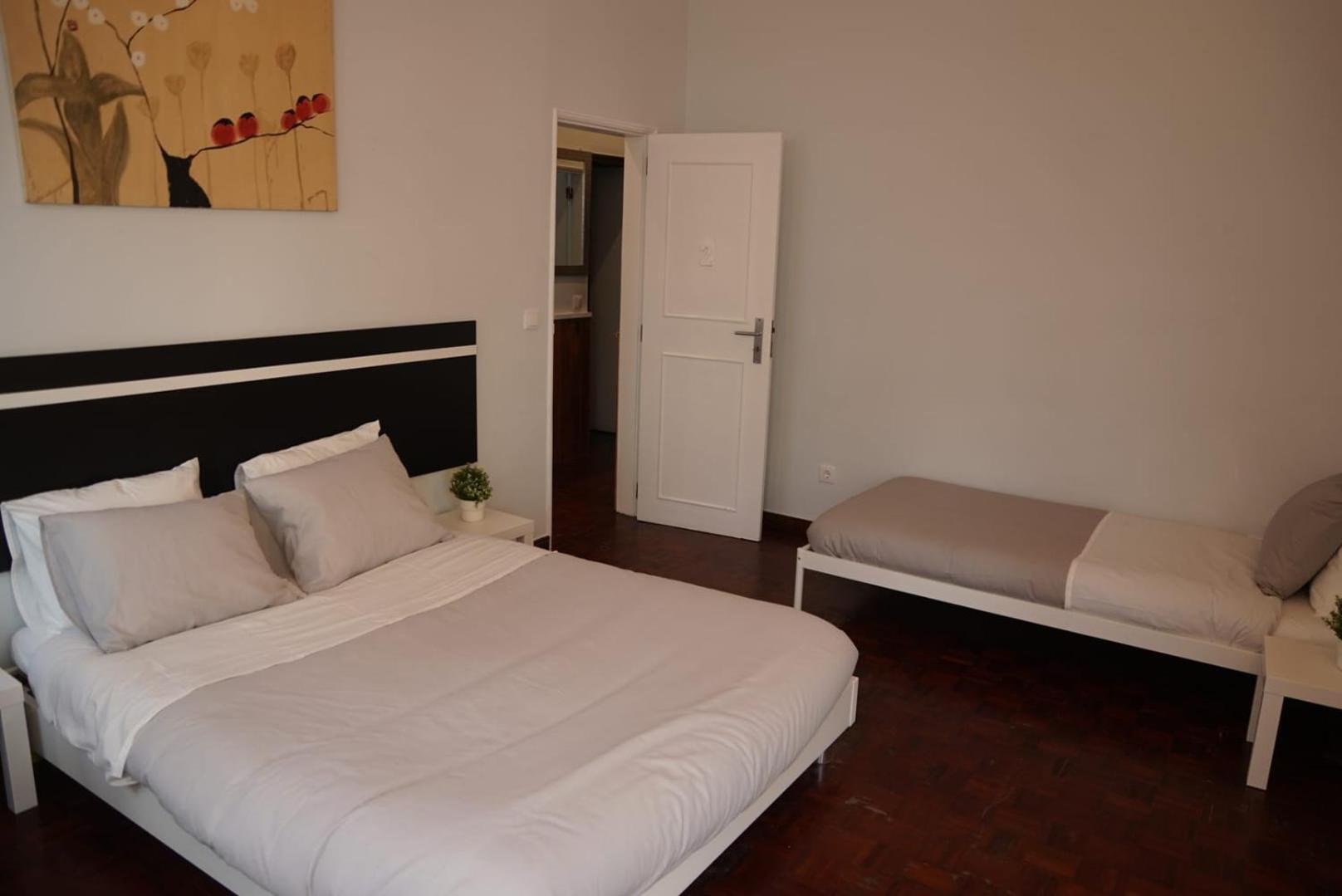 Bisengototo Homestay Lisbon Bagian luar foto