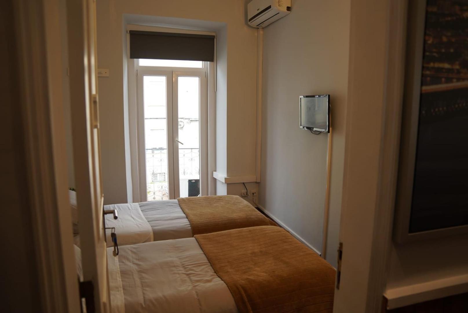 Bisengototo Homestay Lisbon Bagian luar foto
